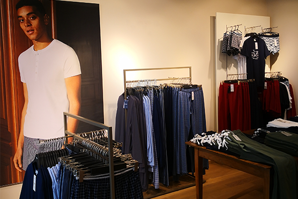 Store Image