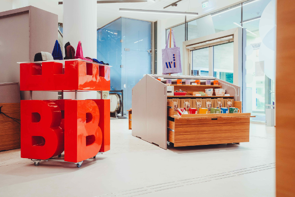 Store Image